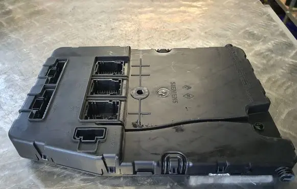Renault Scenic II - Grand scenic II Comfort/convenience module 8200351182