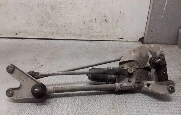 Nissan X-Trail T30 Front wiper linkage and motor 