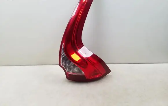 Volvo XC60 Rear/tail lights 31323035