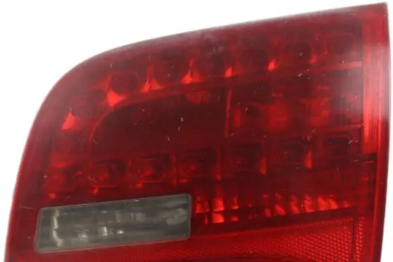 Audi A6 S6 C6 4F Tailgate rear/tail lights 4F9945094C 89037124