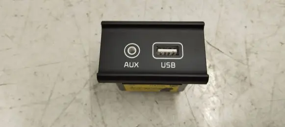KIA Niro AUX in-socket connector 98120g5100