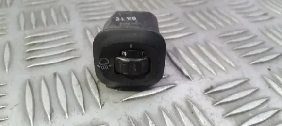KIA Joice Headlight level height control switch 9337027000 93370-27000