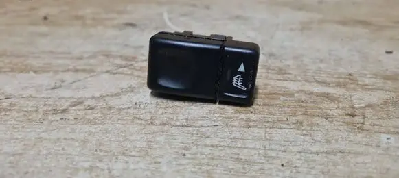 Volvo 850 Seat heating switch 9148765