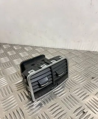 Audi A6 S6 C6 4F Rear air vent grill 4F0819203C