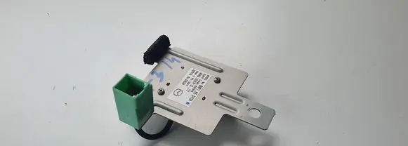 Mazda 3 II Aerial GPS antenna