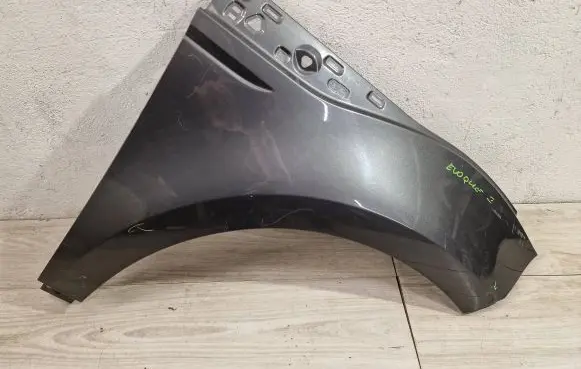 Land Rover Evoque II Fender