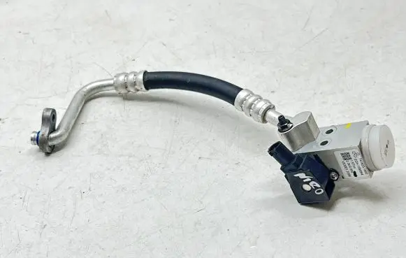 KIA Niro Air conditioning (A/C) expansion valve T416231800 EGH15M064 V530012066