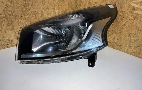 Renault Trafic III (X82) Headlight/headlamp 260608912 C003270
