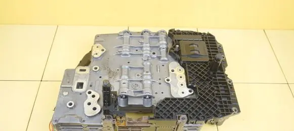 Audi A8 S8 D3 4E Torque split ecu control unit/module 1068128330 11SP37