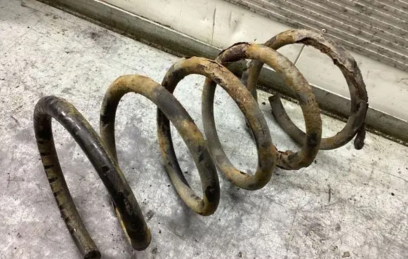 Volvo V70 Rear coil spring