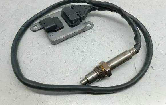 Mercedes-Benz E W212 Lambda probe sensor A0009053603 0009053603 5WK96683D