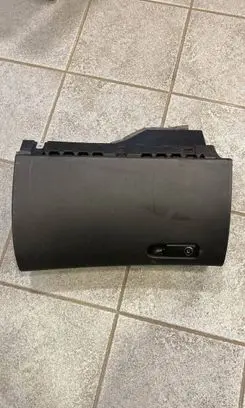 Mercedes-Benz C W205 Glove box a2056803205