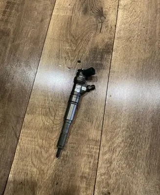 Fuel injector