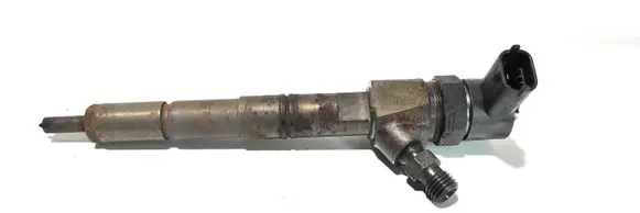 Fuel injector