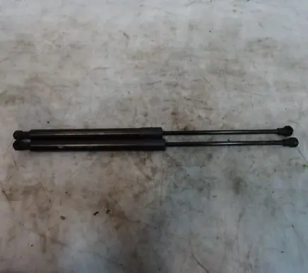 Citroen C3 Shock absorber/damper mounting bracket 9683733980
