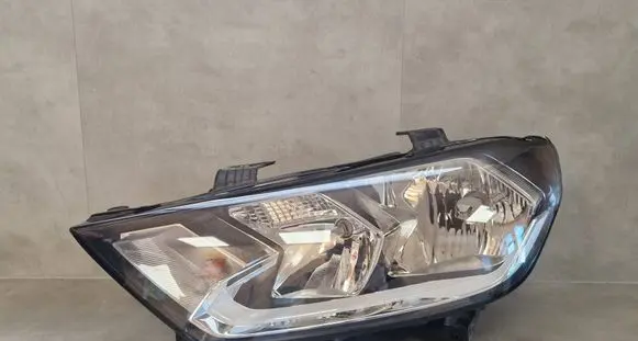 Audi A1 Headlight/headlamp 82A941003 90106037