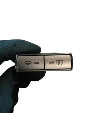 Ford S-MAX Windscreen/window heater switch 6M2T18K574AB