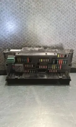 BMW 5 F10 F11 Fuse box set 923442101 9234421