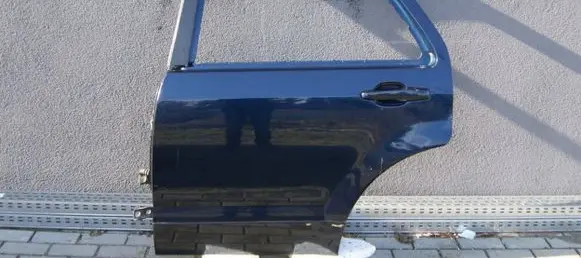 Cadillac SRX Rear door 12451193
