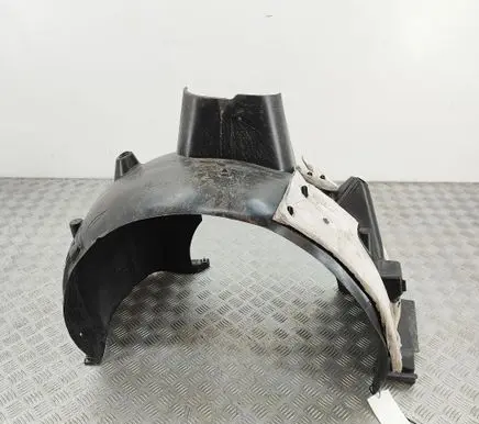 Peugeot 308 Front wheel arch liner splash guards 9867644680