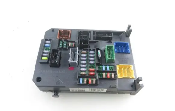 Citroen C4 II Central body control module 9665547480 S180121003H