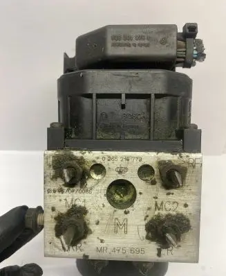 Mitsubishi Carisma ABS Pump MR475695