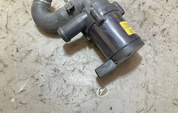 Audi Q7 4L Electric auxiliary coolant/water pump 7L0965561J 34607 12442050700