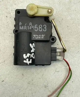 Volvo S40, V40 Air flap motor/actuator MR146583 7D22