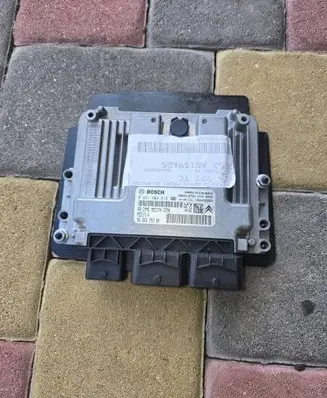 Peugeot 5008 II Engine control unit/module 0261S04616 0805289996 9666319780
