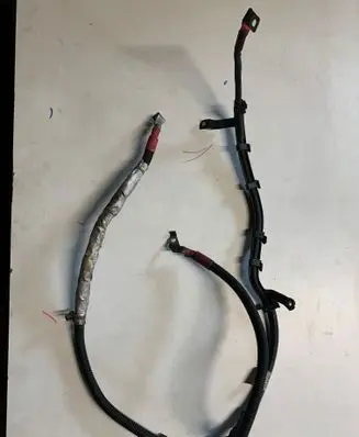 BMW 4 F32 F33 Positive cable (battery) 8571249
