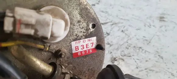 Mazda MX-3 Fuel injection high pressure pump