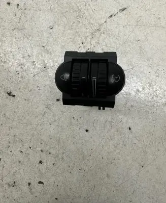 Volkswagen Golf VI Headlight level height control switch 5K0941333