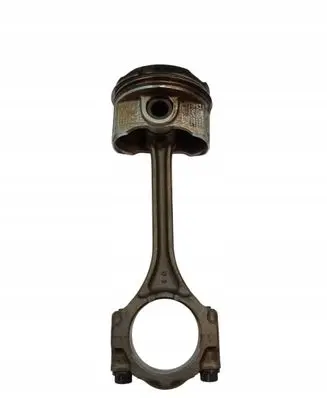 Toyota Yaris Piston with connecting rod 133