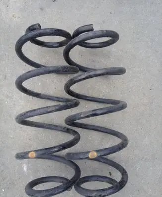 Toyota Yaris Rear coil spring