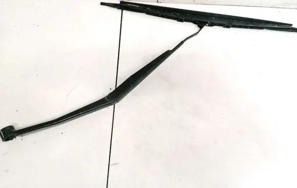 Toyota Avensis Verso Front wiper blade arm