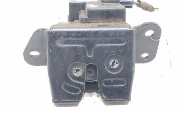 KIA Ceed Tailgate exterior lock 