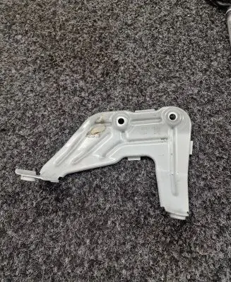 BMW X3 G01 Front splash guards bracket 7424678