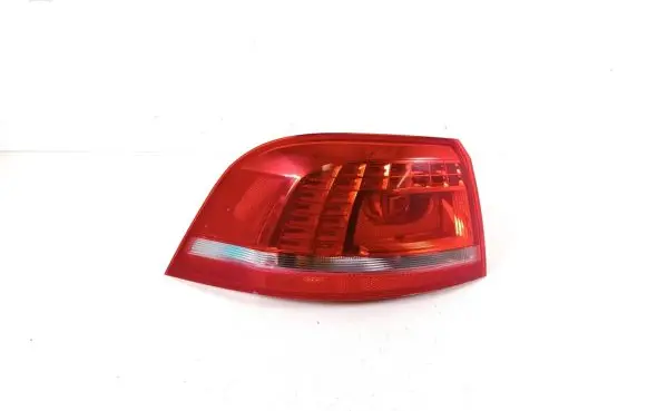 Volkswagen PASSAT B7 Rear/tail lights 3AF945207A