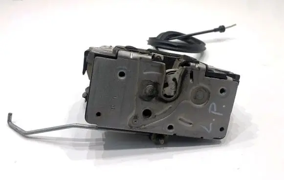 Citroen Jumpy Front door lock 1393821080
