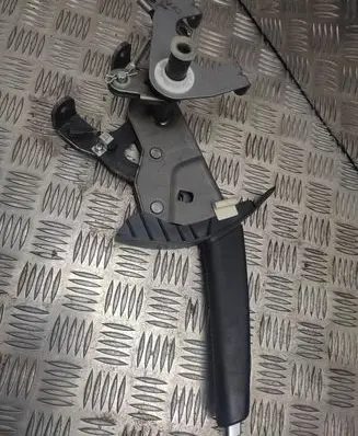KIA Ceed Handbrake/parking brake lever assembly