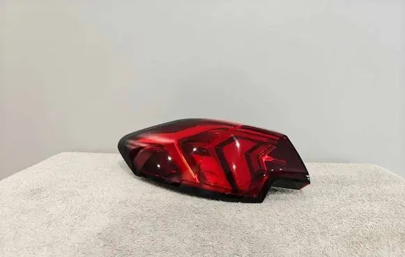 Rear/tail lights