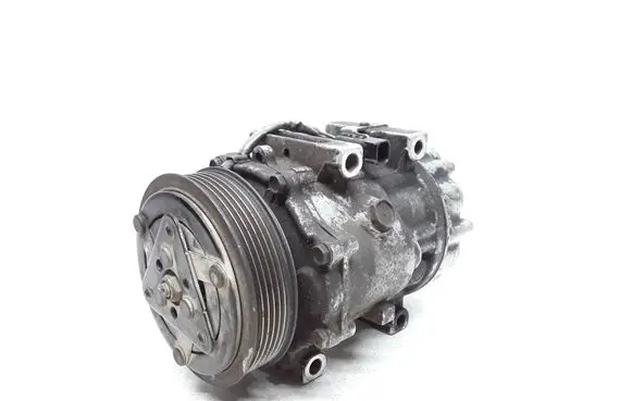 Volvo V50 Air conditioning (A/C) compressor (pump) 3M5H19D629HD
