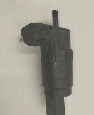 Volkswagen Polo V 6R Windscreen/windshield washer pump 335022465 1K6955651