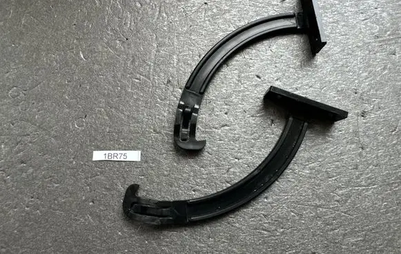 Nissan Patrol Y60 Armrest lock 9692901J00