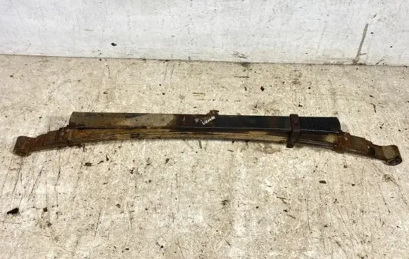 Nissan Navara D40 Rear leaf spring 
