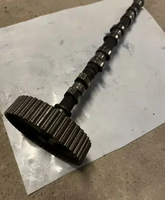 Mitsubishi Space Wagon Camshaft 