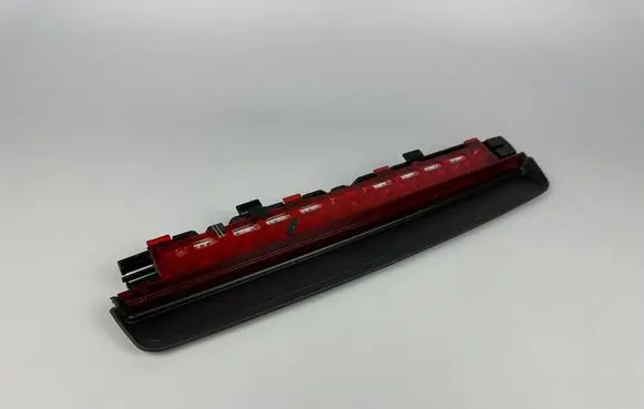 BMW 5 GT F07 Third/center stoplight 7236015 172279 2DA01022201