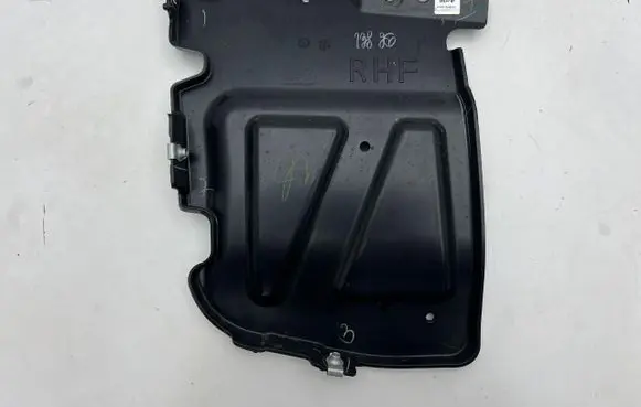 Ford Escort Rear arch fender liner splash guards N1WB-16L560