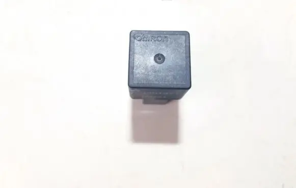 Mitsubishi Galant Other relay mr301971 d8351