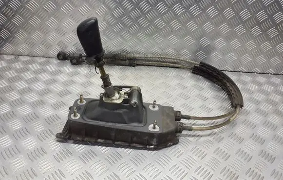 Skoda Fabia Mk1 (6Y) Gear selector/shifter in gearbox 6Q0711049